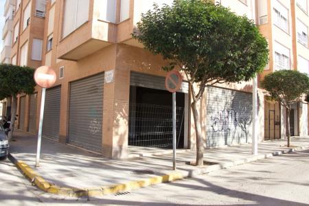 LOCAL COMERCIAL EN VENTA/ALQUILER MONCADA - ZONA MEDITERRANEA, 189 mt2