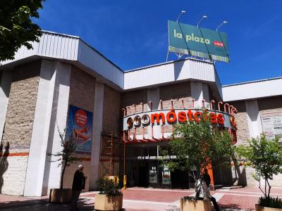 Local comercial en venta en calle Libertad en Móstoles, zona Las Lomas., 76 mt2