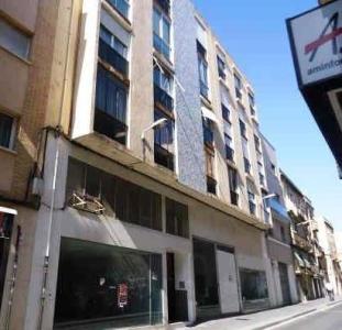 OPORTUNIDAD LOCAL EN VENTA EN REUS, 124 mt2