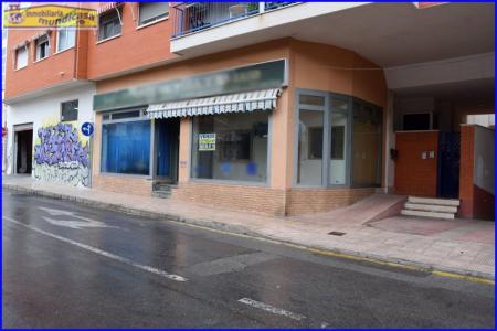 Se vende local comercial en Santomera, zona Monte las Brujas, 101 mt2, 6 habitaciones