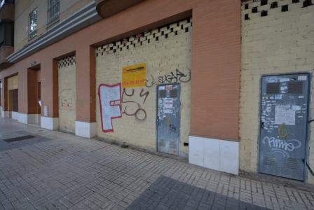 Sevilla Este_VENTA de LOCAL _JARDINES DEL EDÉN, 218 mt2