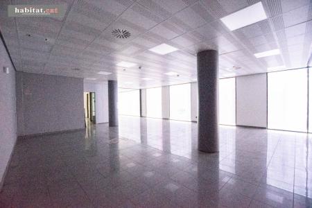 LOCAL COMERCIAL EN SITGES ZONA CASES NOVES!, 200 mt2