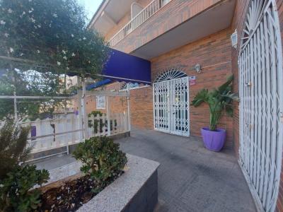 Hostal Restaurante en El Ejido, 1392 mt2, 18 habitaciones