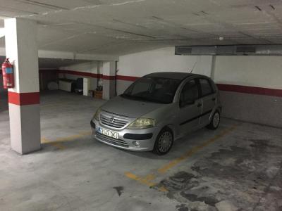 Se vende comoda plaza de parking en Guardamar, 1810 mt2