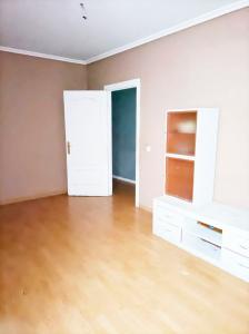 Urbis te ofrece un piso en venta en Alba de Tormes, Salamanca, 115 mt2, 3 habitaciones