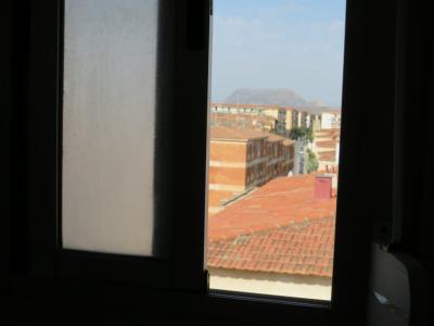 Piso con vistas bonitas en Colonia Requena, 70 mt2, 3 habitaciones