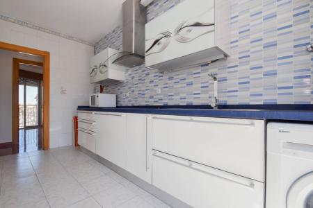 SOLO  100.000 EUROS, PISO EN ARMILLA CON GARAJE, 85 mt2, 3 habitaciones