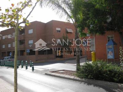 Inmobiliaria San Jose vende piso en Aspe, Alicante, Costa Blanca, 89 mt2, 3 habitaciones