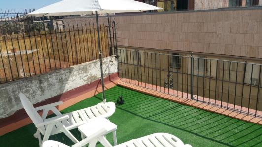 Ático con terraza a de 120m2 en el corazon de Barcelona!, 120 mt2, 4 habitaciones