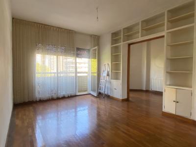 Perfeto piso para parejas en plaza Molina con vistas despejadas, 79 mt2, 3 habitaciones