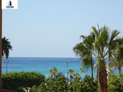Fabuloso Piso a la venta a 50 metros de la Playa de Poniente, 65 mt2, 2 habitaciones