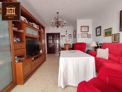 Oportunidad única de vivienda en Cadiz, 132 mt2, 4 habitaciones