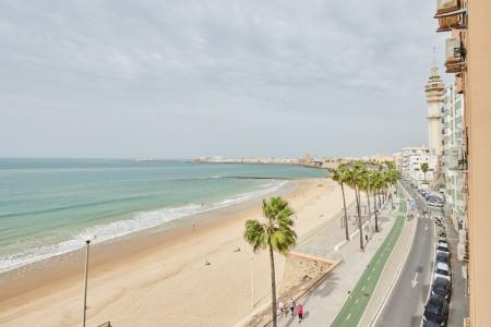 Vivienda con vistas frontales a la playa de Santa María del Mar, 101 mt2, 3 habitaciones