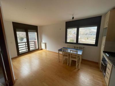 Bonito piso en Incles, 62 mt2, 2 habitaciones