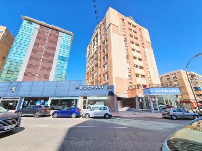 Se vende piso en zona Paseo Alfonso XIII y Plaza Alicante a 5 minutos del centro de la ciudad, 116 mt2, 4 habitaciones