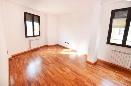Urbis te ofrece un estupendo piso en venta en Castellanos de Moriscos, Salamanca., 104 mt2, 3 habitaciones