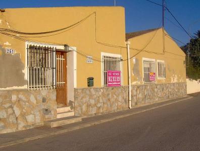 Piso en venta en CATRAL (Alicante) SANTA AGUEDA 251 S/N N/A, 198 mt2, 4 habitaciones