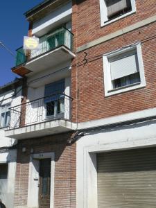 Venta de piso en Calle Calvario de Cuéllar. Ref. 1647, 88 mt2, 3 habitaciones