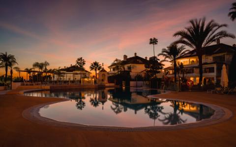 Upgraded Luxury Apartment With Top-notch Amenities For Sale In Monte Paraiso, Marbella Golden Mile, 294 mt2, 4 habitaciones