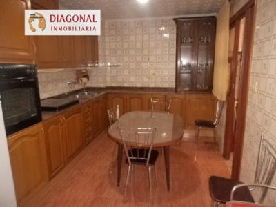 SE VENDE PISO, 176 mt2, 5 habitaciones