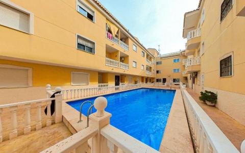 Piso en venta en Formentera del Segura, Alicante, 75 mt2, 2 habitaciones