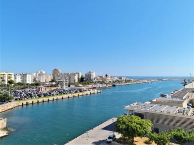 Magnífica vivienda con vistas, plaza de parking y trastero en el Puerto de Gandía, 80 mt2, 2 habitaciones