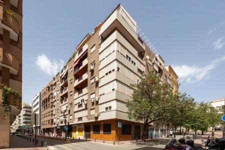 Oportunidad única de diseñar una vivienda de ensueño en zona San Lázaro!!!, 199 mt2, 5 habitaciones
