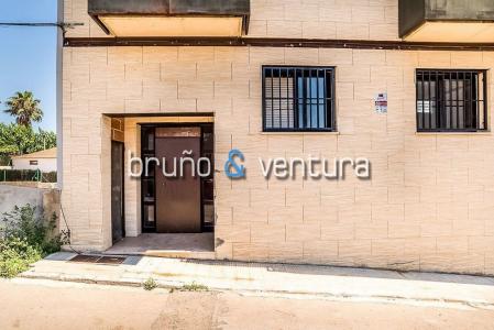 PISO EN VENTA EN LLORENÇ DEL PENEDÈS, 121 mt2, 4 habitaciones