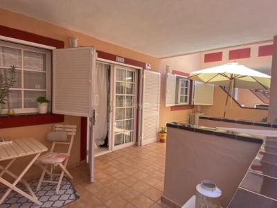 2 Bedroom Apartment In The Heights Complex For Sale In Los Cristianos Lp23772, 58 mt2, 2 habitaciones