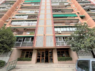 ESTUDIO HOME MADRID OFRECE vivienda exterior, en zona Barrio del Pilar., 138 mt2, 4 habitaciones