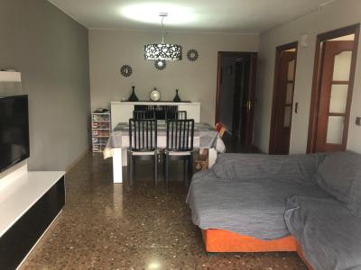Piso en venta en Mataró-Cerdanyola, 120 mt2, 4 habitaciones