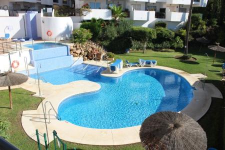 PISO EN MIJAS COSTA Oportunidad piso con piscina, garaje y trastero en Riviera, Mijas Costa, 133 mt2, 2 habitaciones