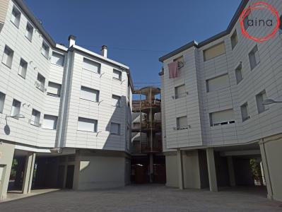 Noain: Parque los Sentidos y Ayuntamiento: Piso 3 habitaciones y garaje con fachada rehabilitada, 91 mt2, 3 habitaciones