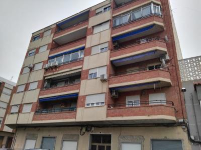 PISAZO CON ASCENSOR Y 4 DORMITORIOS, 121 mt2, 4 habitaciones