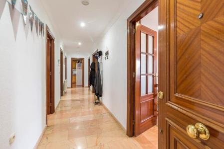 VENTA.  PISO DE 155 m² EN EL CENTRO DE OGÍJARES, 155 mt2, 3 habitaciones