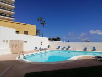 Puerto de La Cruz: Se vende Excelente piso céntrico, luminoso, exterior y con piscina, 80 mt2