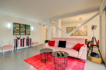 Elegante piso de 121 m² en la plaza principal de Sagunto, 137 mt2, 3 habitaciones