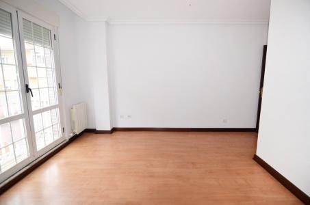 Urbis te ofrece un piso en venta en zona Pizarrales, Salamanca., 69 mt2, 2 habitaciones