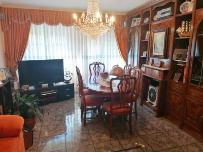 Urbis te ofrece un piso en venta en zona Puente Ladrillo-Los Toreses, Salamanca., 116 mt2, 4 habitaciones