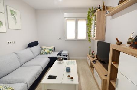 Urbis te ofrece un piso en venta en zona El Rollo-Parque Picasso, Salamanca., 104 mt2, 3 habitaciones