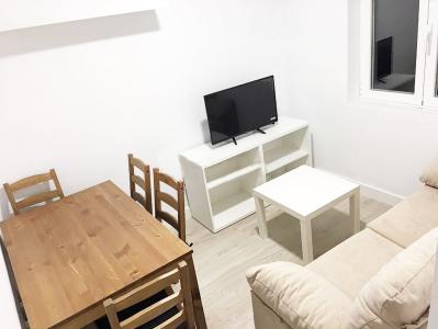 Urbis te ofrece un piso en venta en zona Chinchibarra, Salamanca., 84 mt2, 4 habitaciones