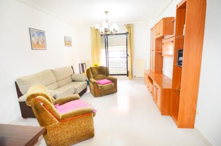 Urbis te ofrece un piso en venta en Salamanca en la zona de Salas Bajas, 79 mt2, 2 habitaciones