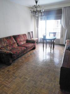 Urbis te ofrece un piso en venta en zona Labradores, Salamanca., 136 mt2, 4 habitaciones