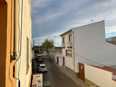 Piso en Venta en San Vicente De Alcantara Badajoz , 100 mt2, 4 habitaciones