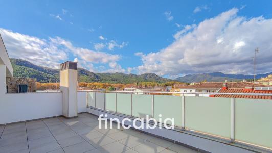 Piso con terraza en venta en Santa Coloma de Farners., 97 mt2, 3 habitaciones