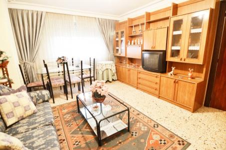 Urbis te ofrece un piso en venta en Santa Marta de Tormes, Salamanca., 86 mt2, 3 habitaciones