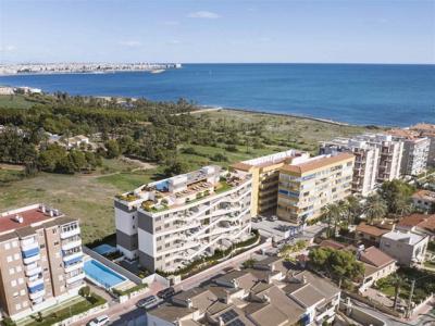 Key Ready 2 Bed Luxury Apartment 350m From The Sea, 74 mt2, 2 habitaciones