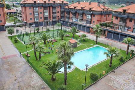 Apartamento a estrenar con dos dormitorios, en urbanización con piscina en Unquera, 47 mt2, 2 habitaciones