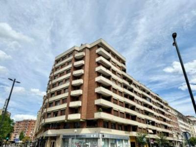 Piso en Venta en Vitoria SAN MARTIN-SEMINARIO Álava, 5 habitaciones