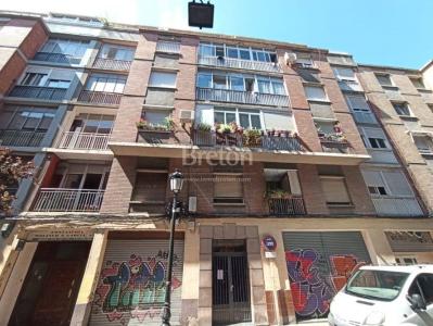 Interesante piso sector Parque Bruil., 114 mt2, 3 habitaciones